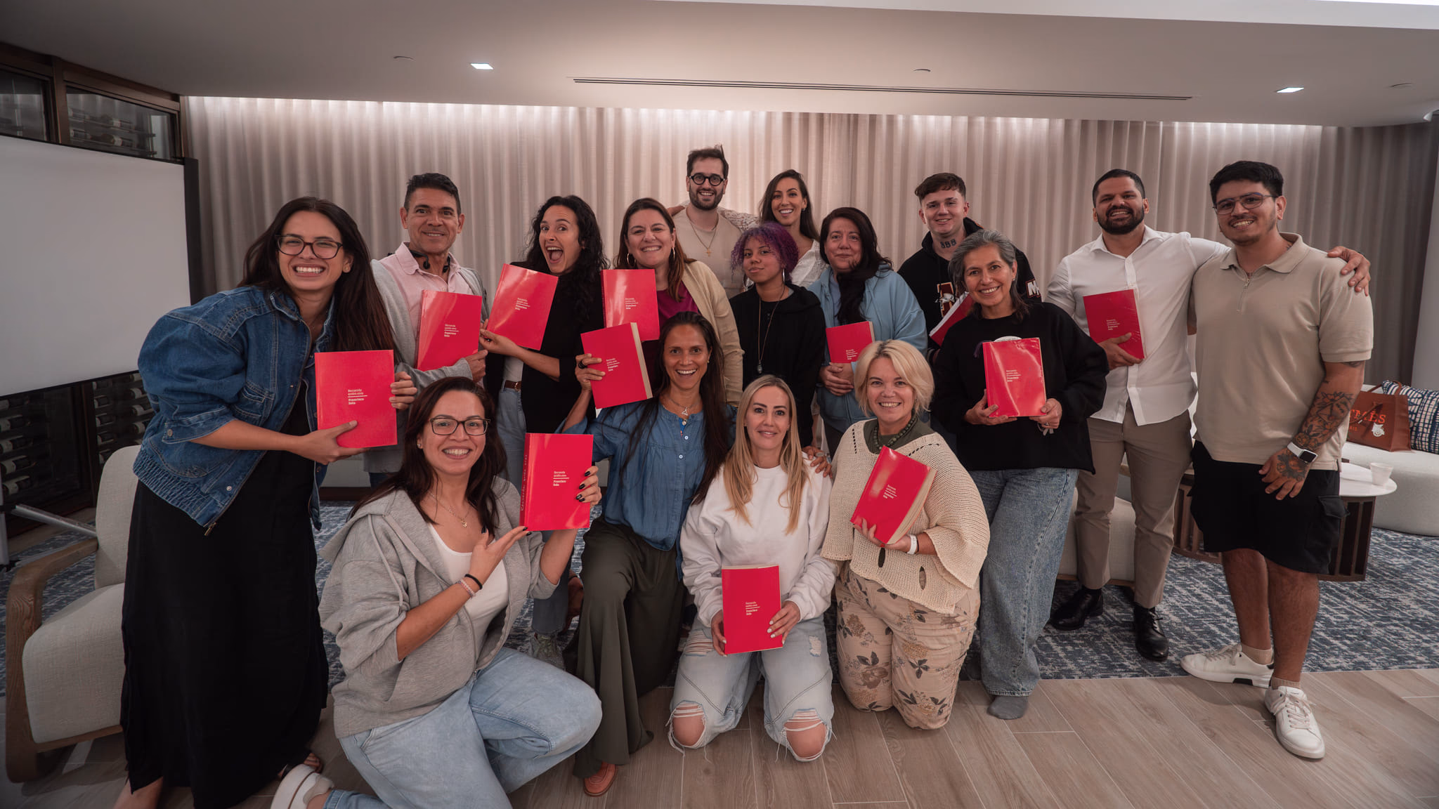Alumnos de la Diplomatura en Reprogramaci&oacute;n de la Percepci&oacute;n del Instituto RQE